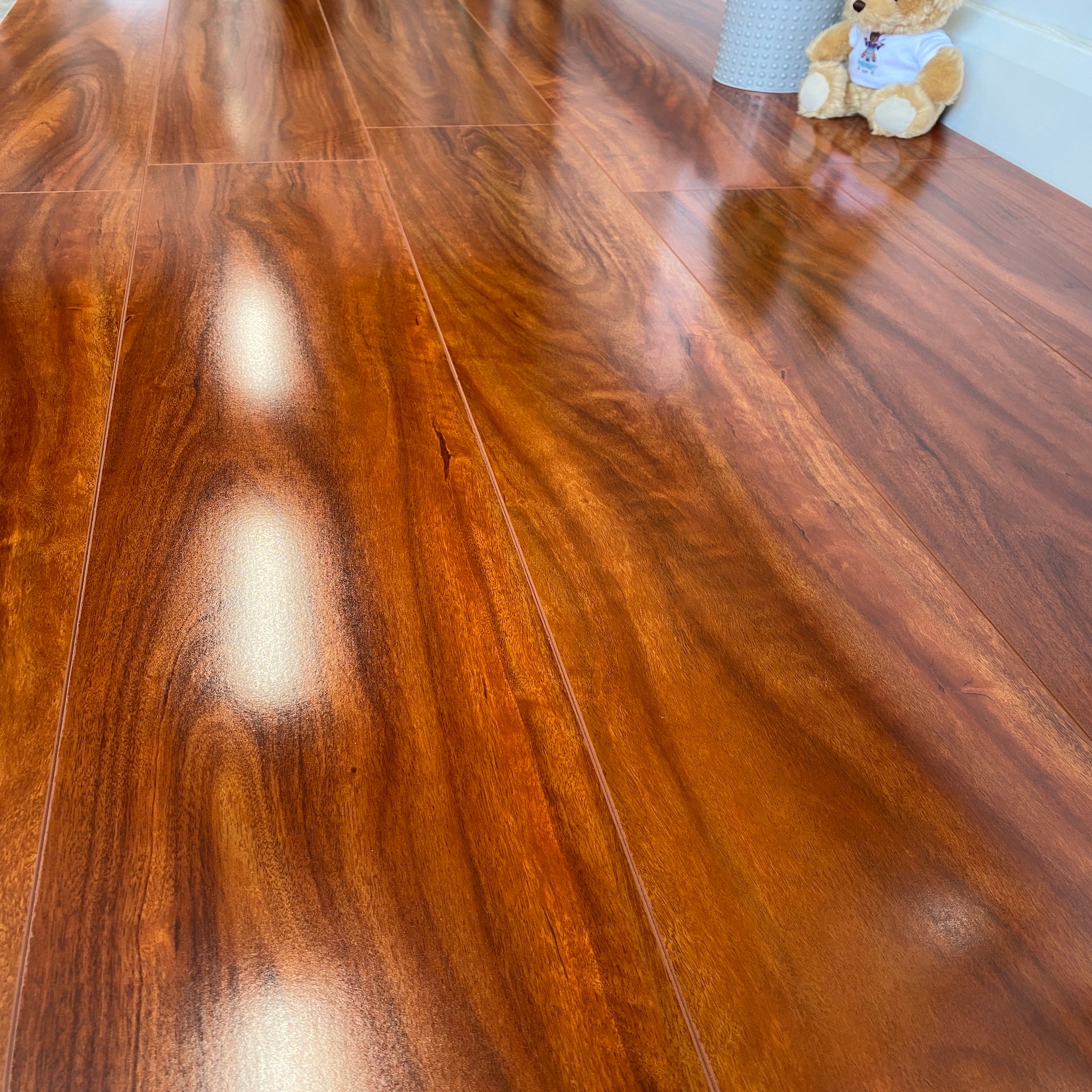 Konig Essence Acacia Oak 12mm