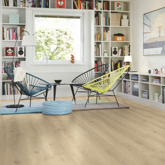 Pergo City Oak Laminate Modern Plank 4V
