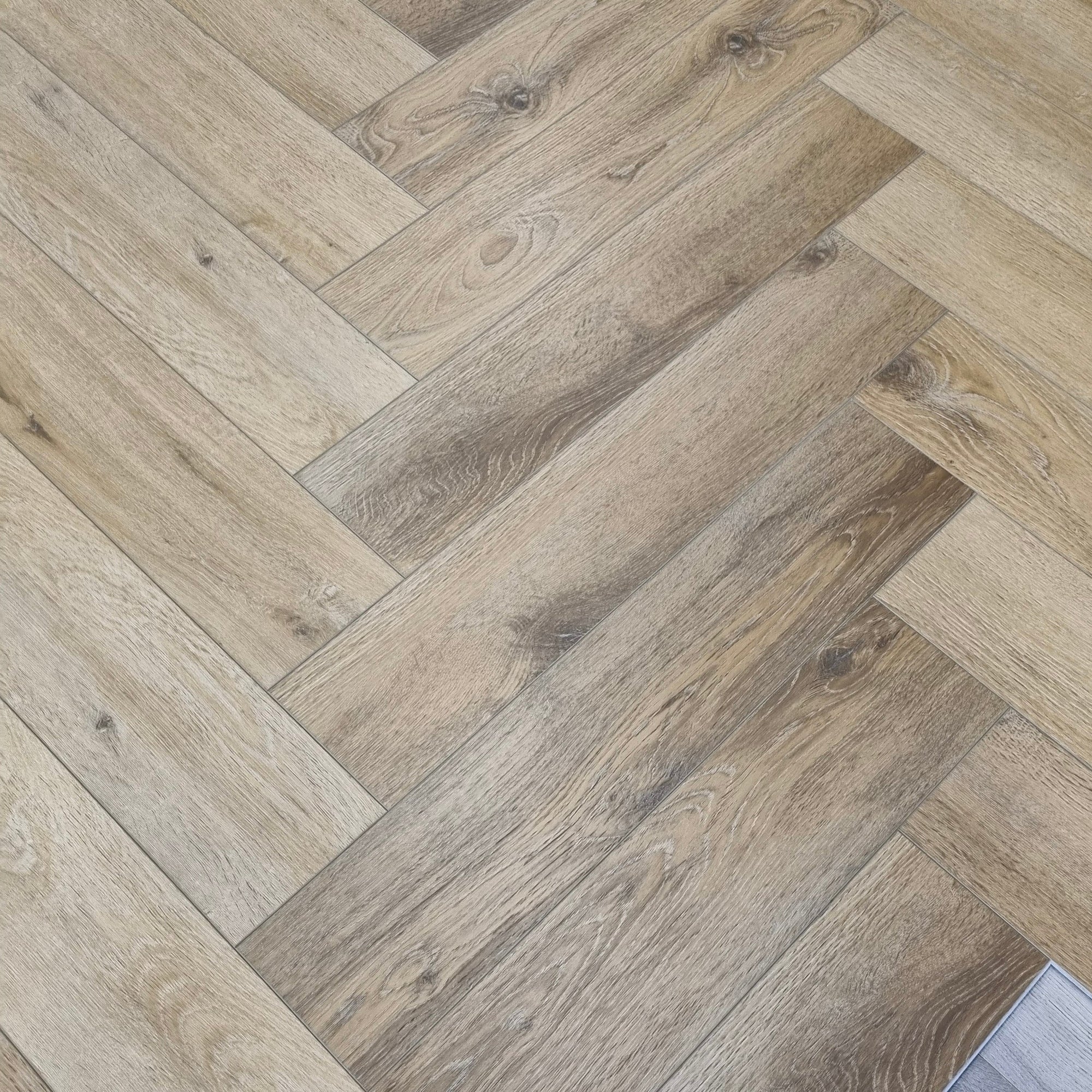 Karna Brooklyn Oak Herringbone SPC