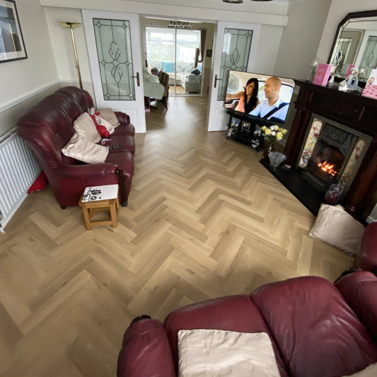 Konig Prestige Kingswood Oak Herringbone