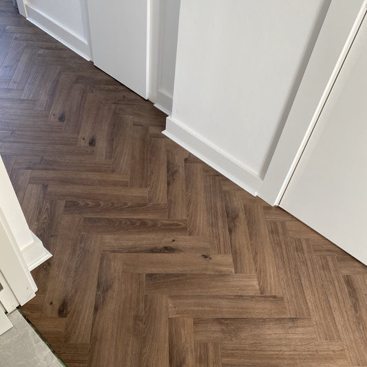 Konig Prestige Espresso Oak Herringbone