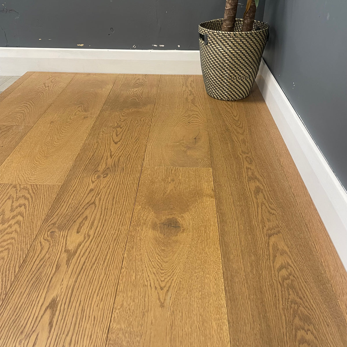 Fika Chestnut Oak Long Plank