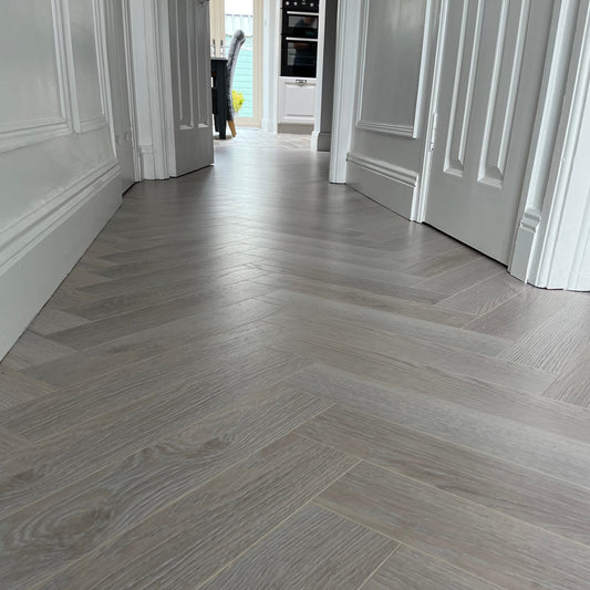 Konig Prestige Seattle Oak Herringbone