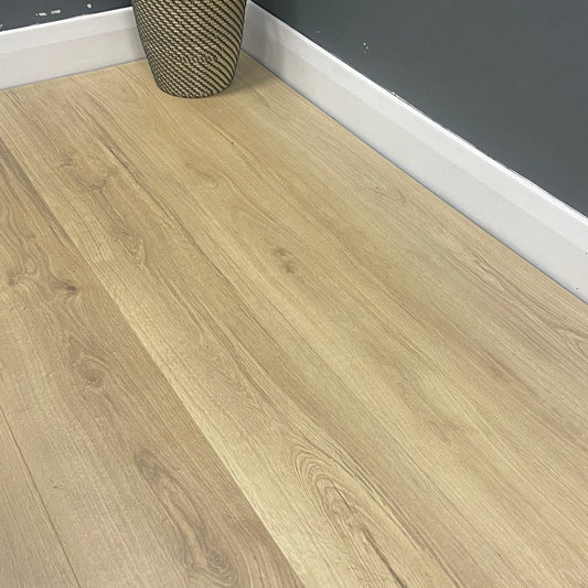 Baum Aqua Plus Terrace Oak Long Plank 12mm