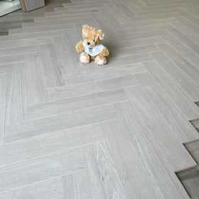 Konig Prestige Greystone Oak Herringbone