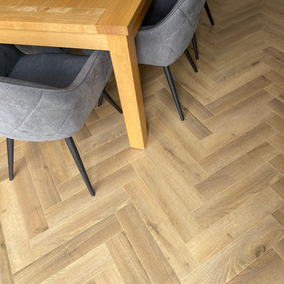 Konig Prestige Barnhouse Oak Herringbone