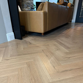 Konig Prestige Highland Oak Herringbone