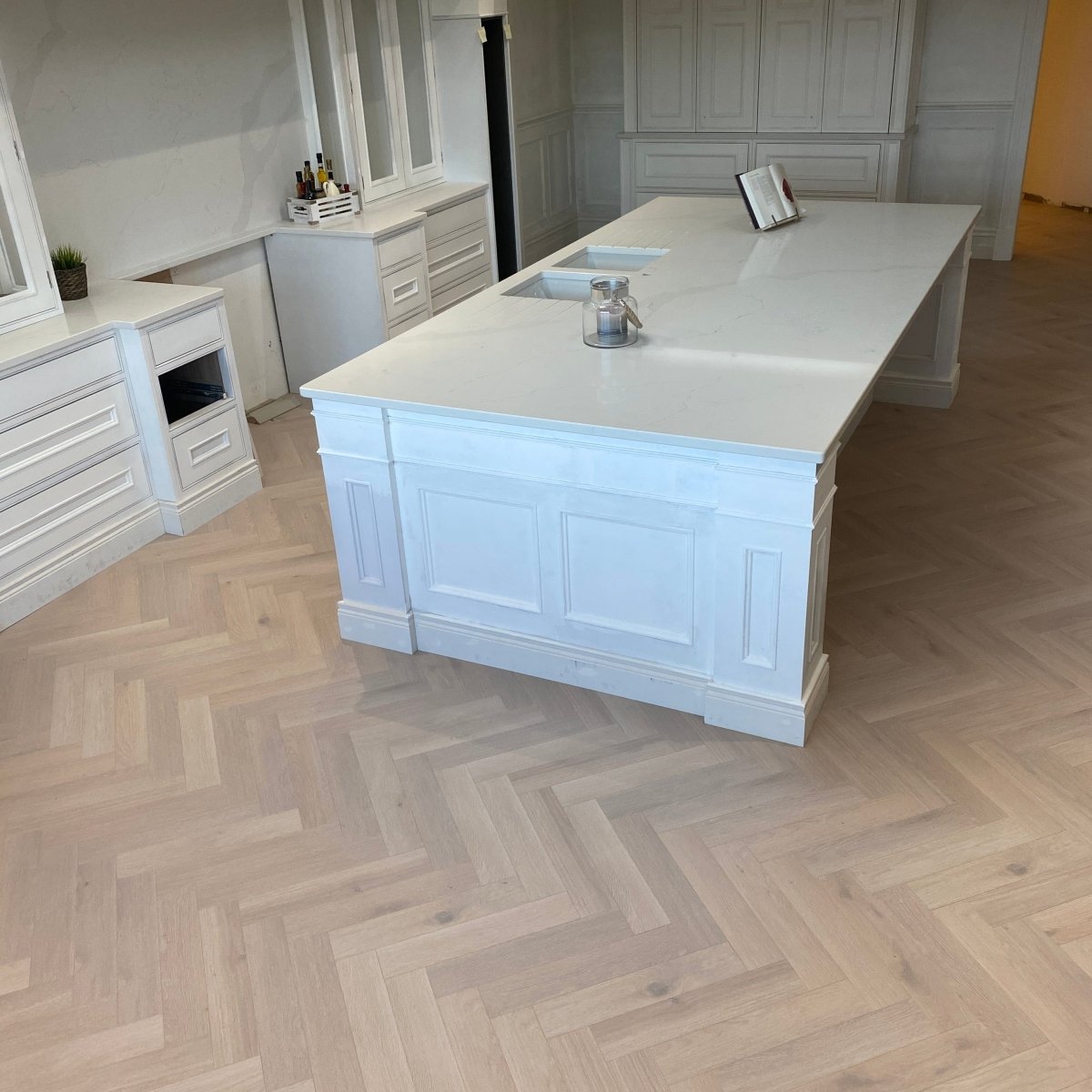 Konig Prestige Pearl Oak Herringbone