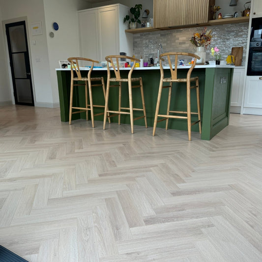 Konig Prestige Seaside Oak Herringbone