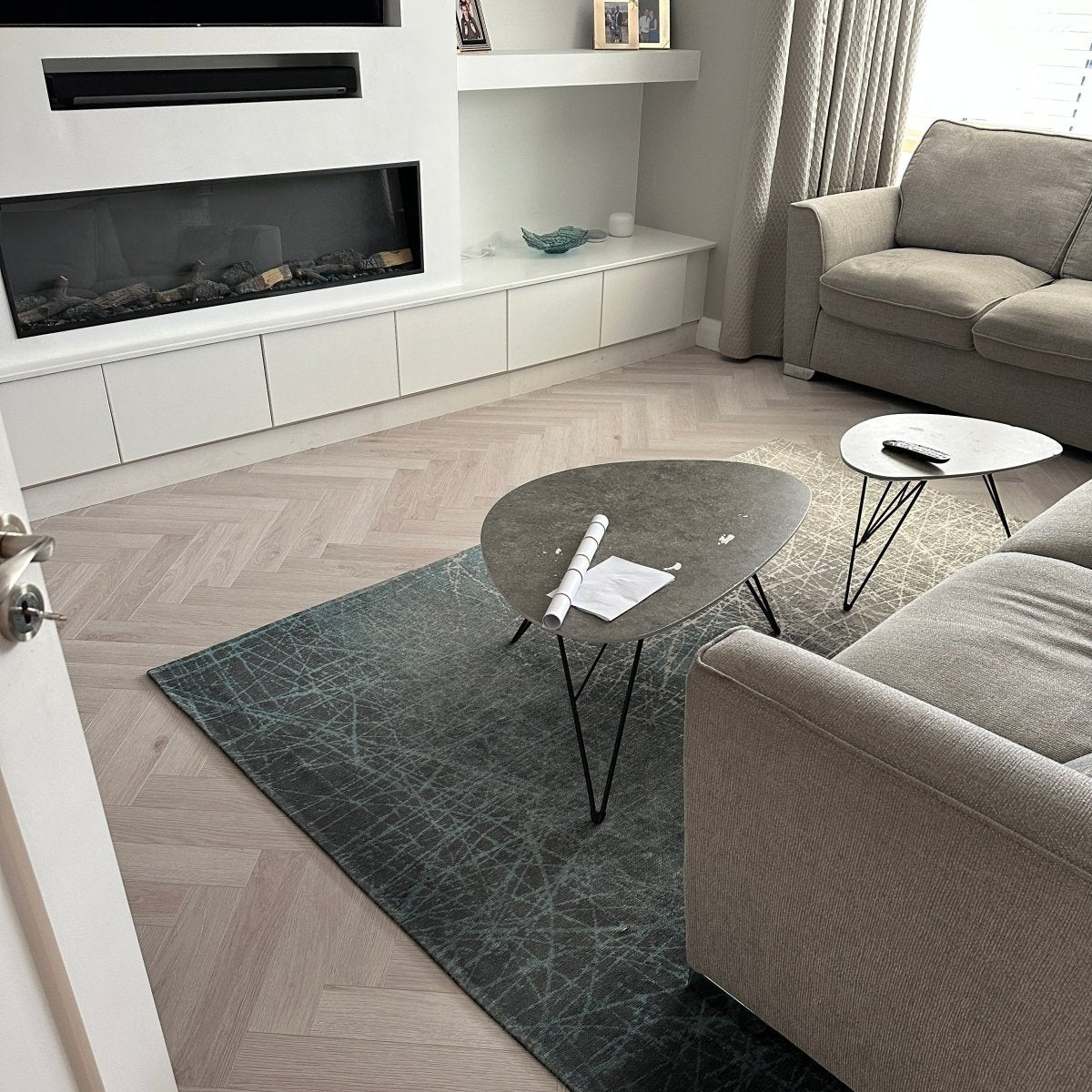 Konig Prestige Seattle Oak Herringbone