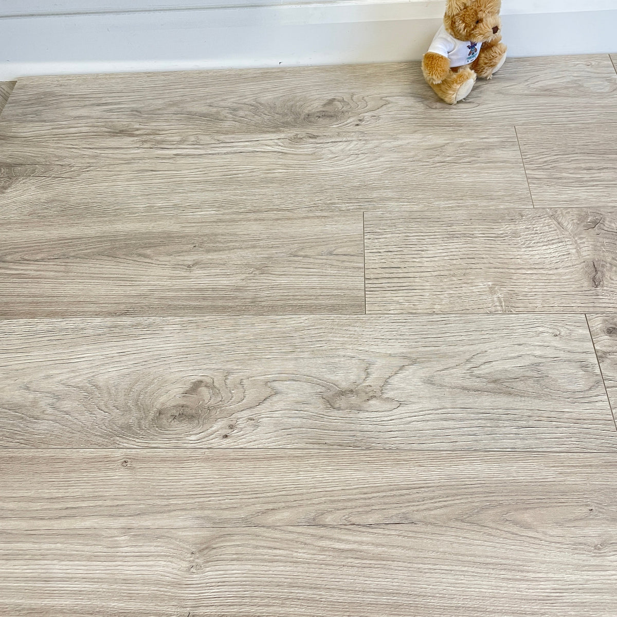 Konig Essence Pro Pale Grey Oak 12mm