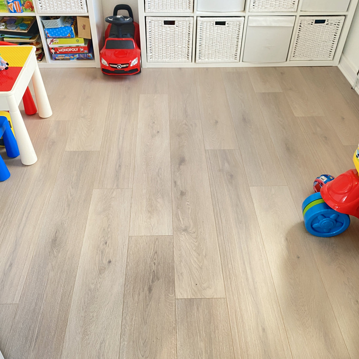 Konig Essence Pro Glazed Oak 12mm