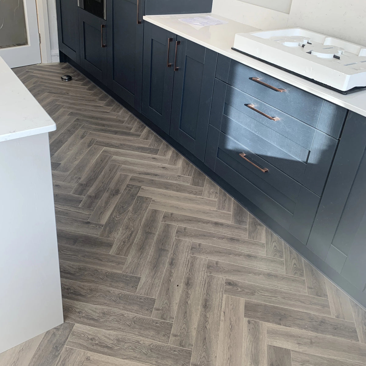 Konig Prestige Rustic Limed Oak Herringbone