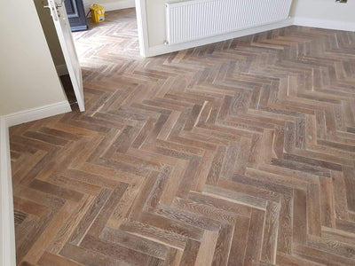 Lignum Strata Smoked & Limed Herringbone 90