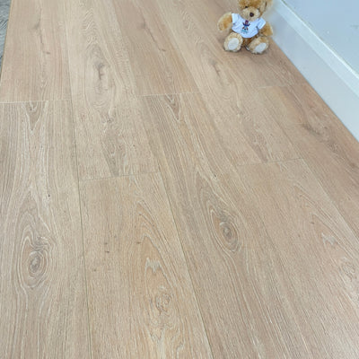 Konig Essence Pro Verona Oak 12mm